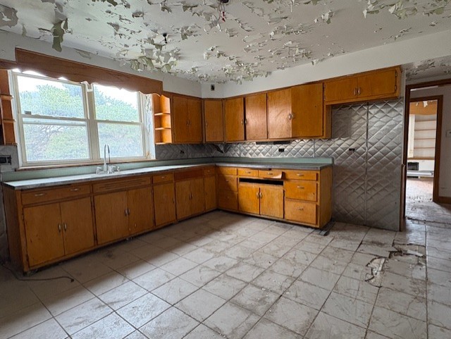 7711 S Ada Street Property Photo 16