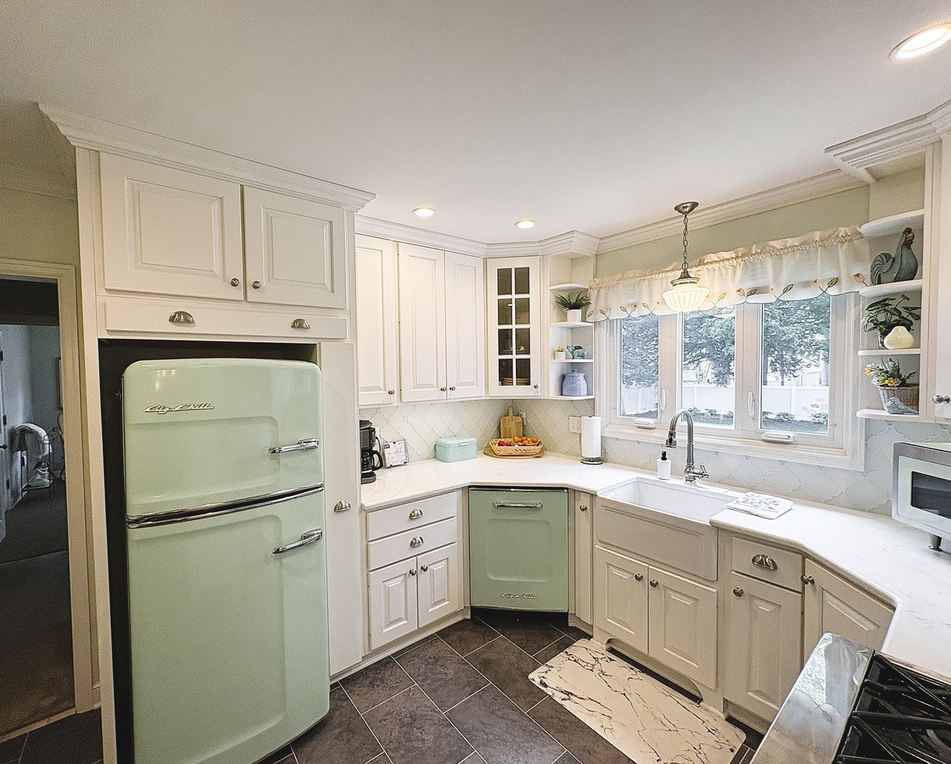 1505 1st Avenue Property Photo 8