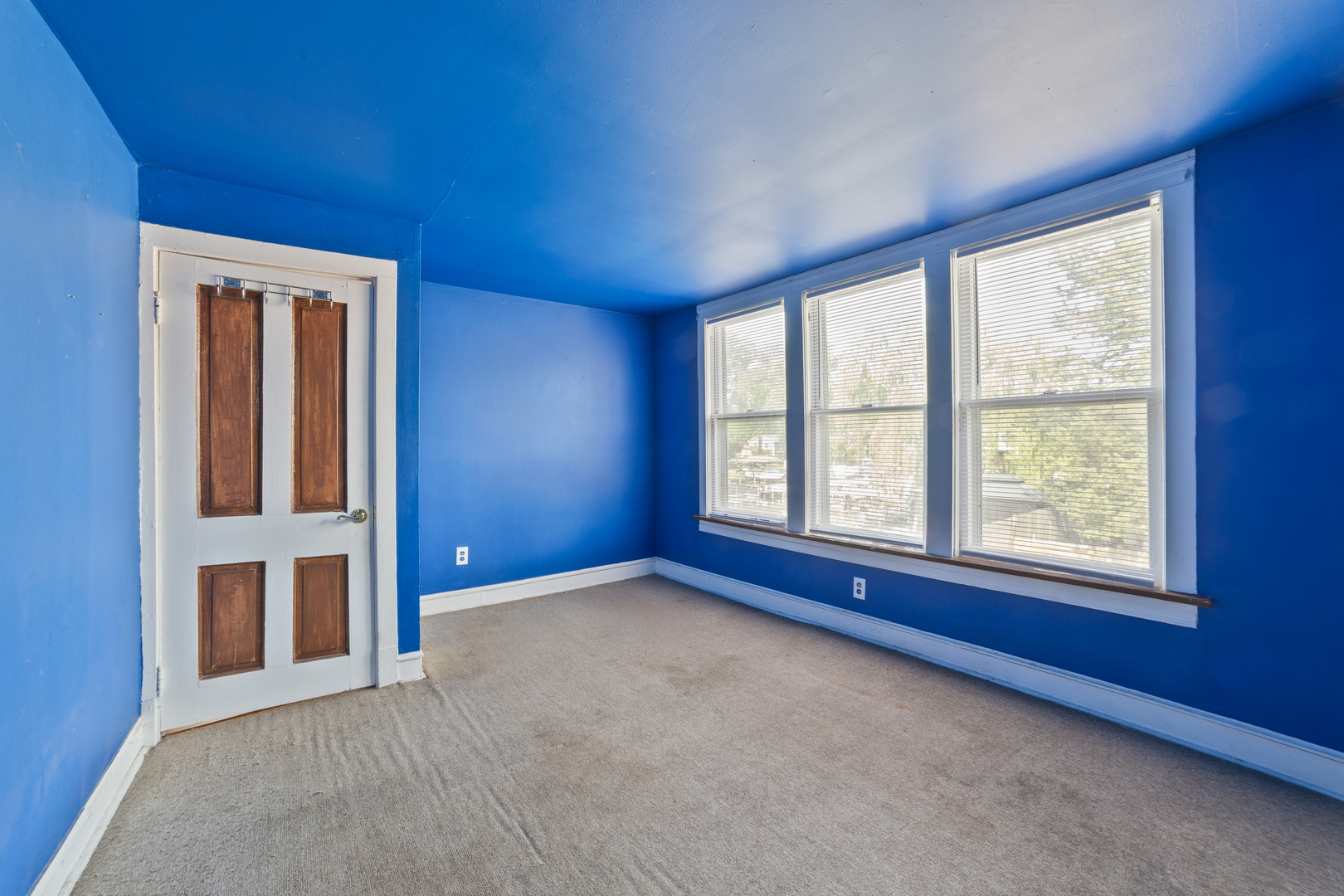 26094 W Ingleside Avenue Property Photo 11