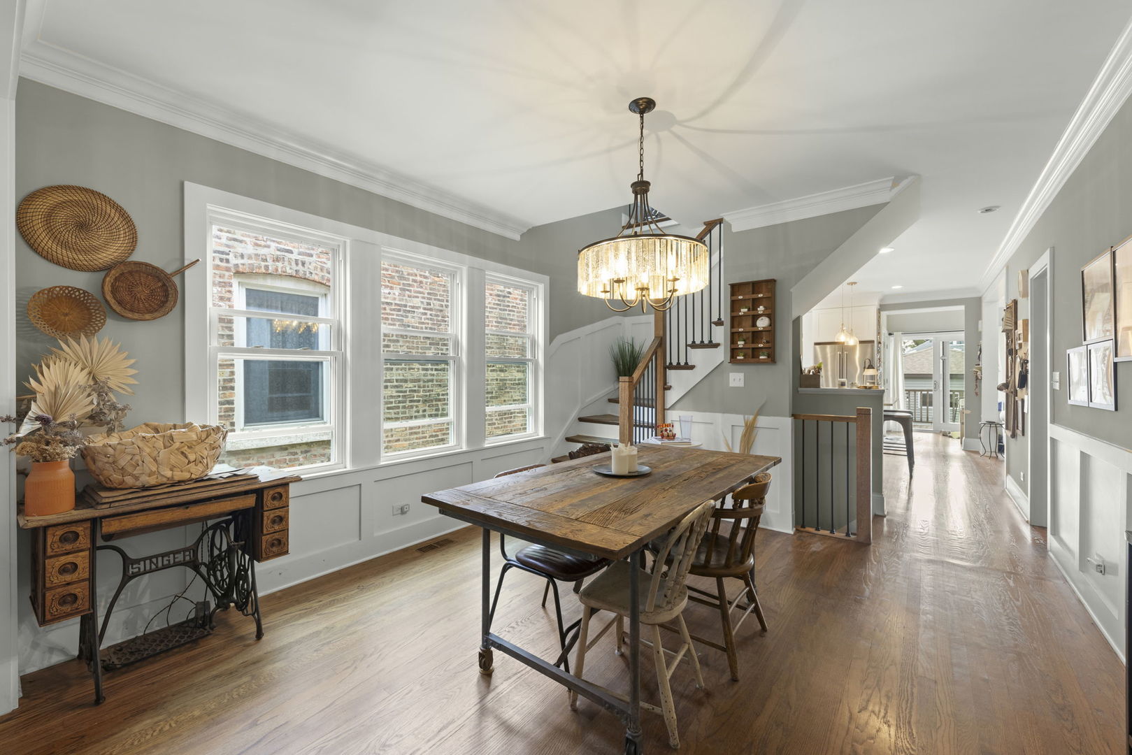 2416 Elmwood Avenue Property Photo 11