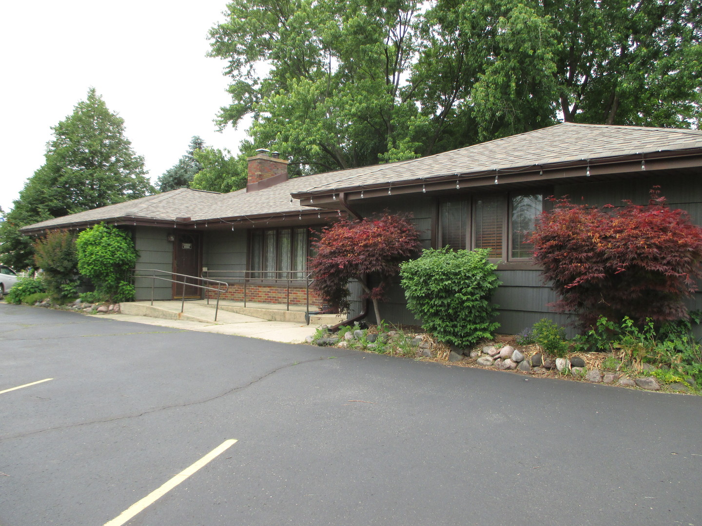 12530 S Harlem Avenue Property Photo 1
