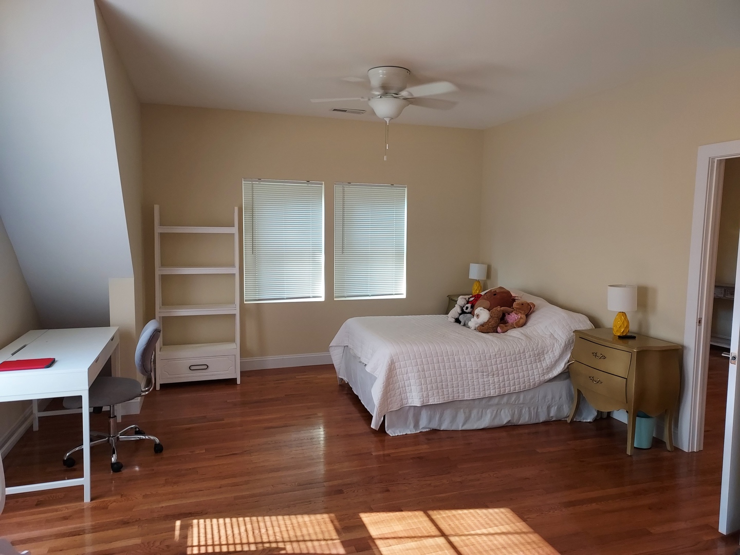 201 Devonshire Road Property Photo 23