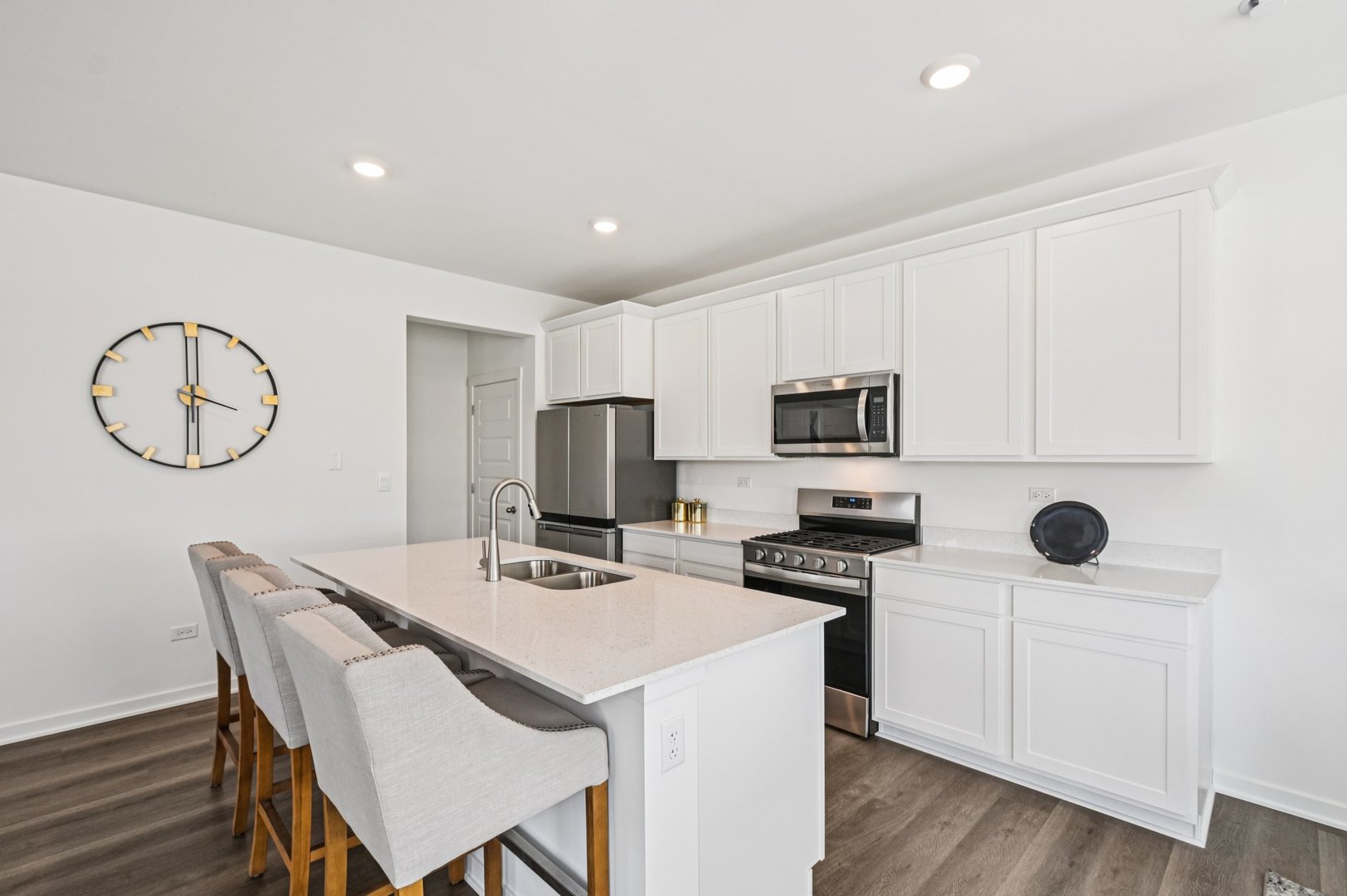 2432 Semillon Street Property Photo 13