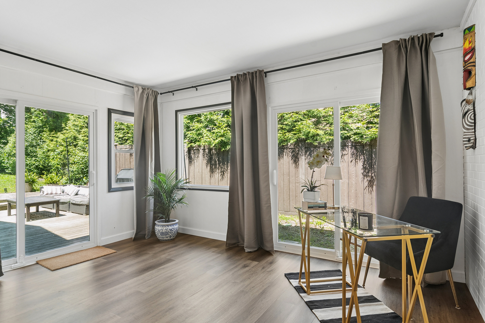 12663892 Property Photo 11