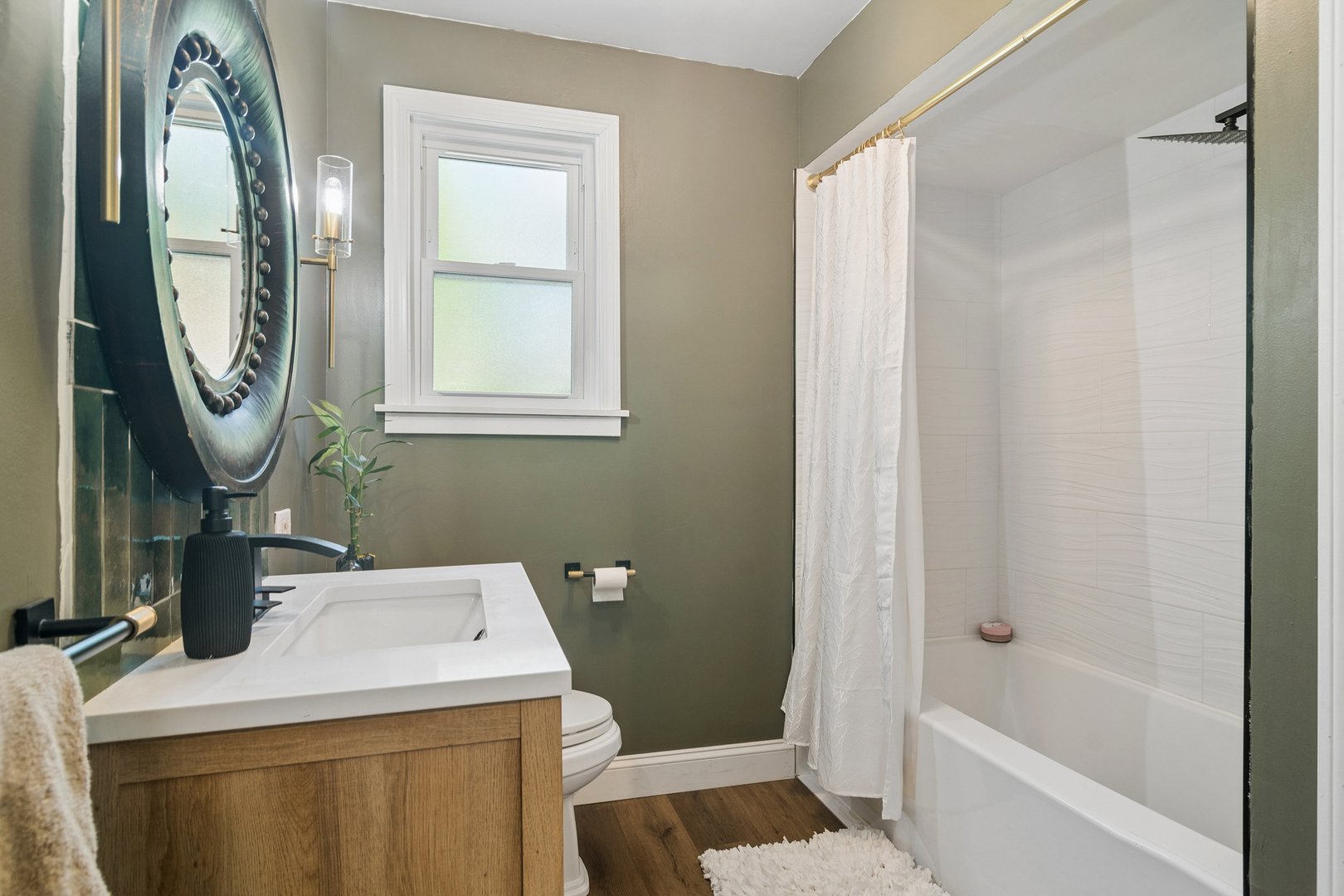 12663892 Property Photo 14