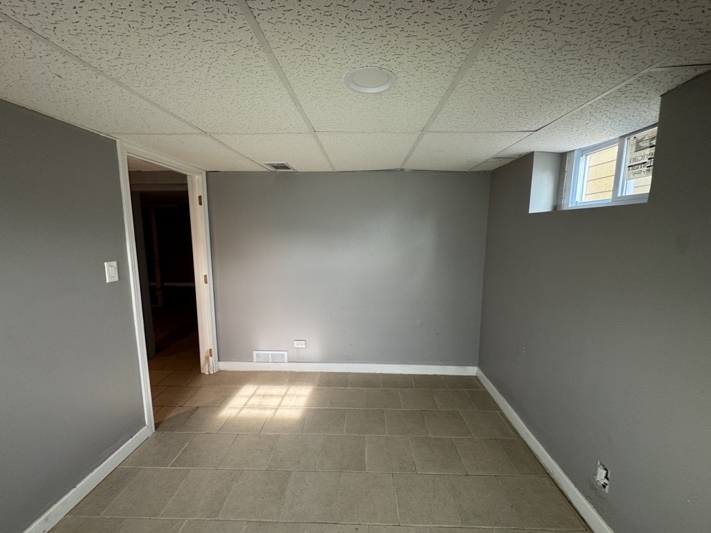 386 Clyde Avenue Property Photo 15