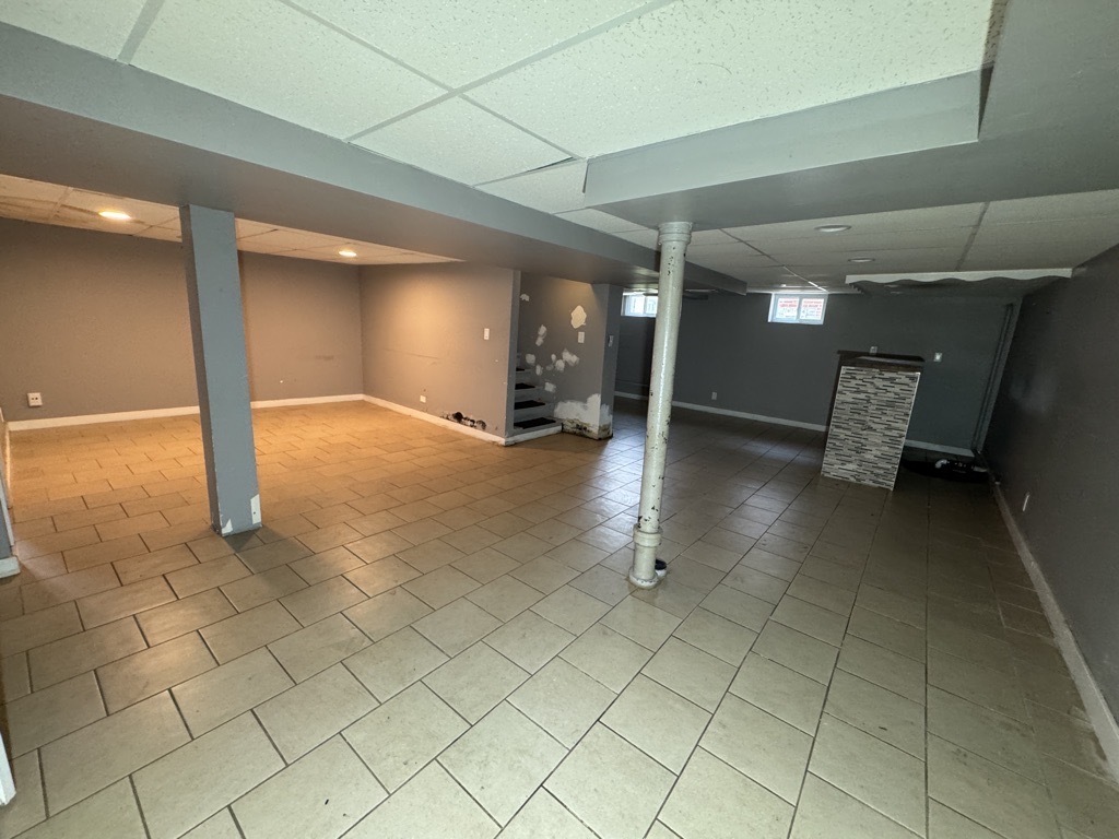 386 Clyde Avenue Property Photo 17