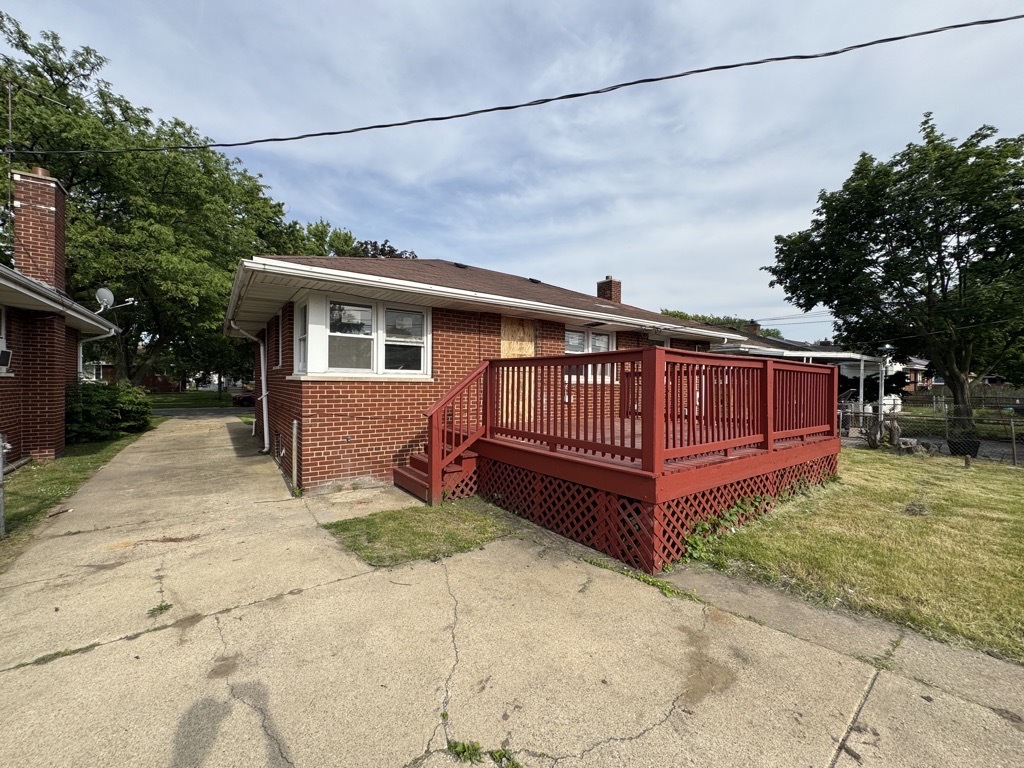 386 Clyde Avenue Property Photo 20