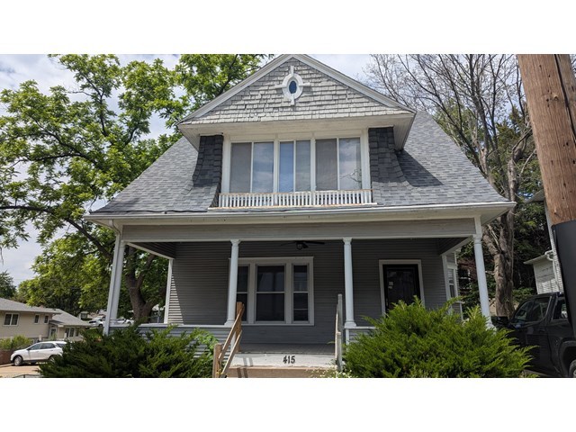 415 Parham Street Property Photo 1
