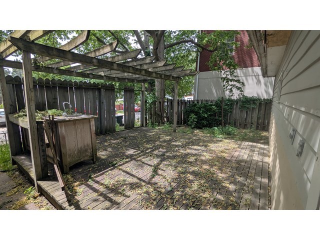 415 Parham Street Property Photo 17