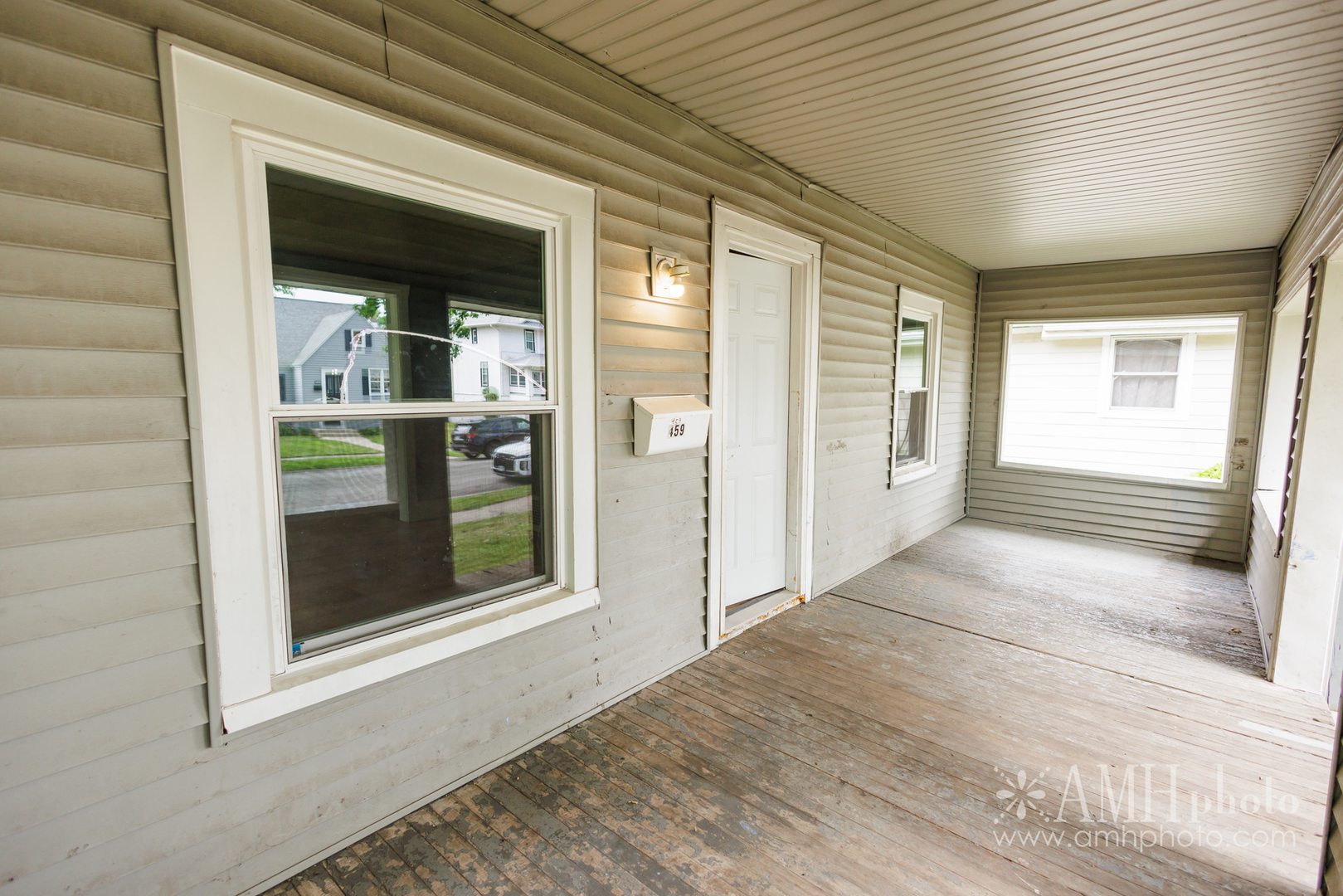 459 S Lincoln Avenue Property Photo 5