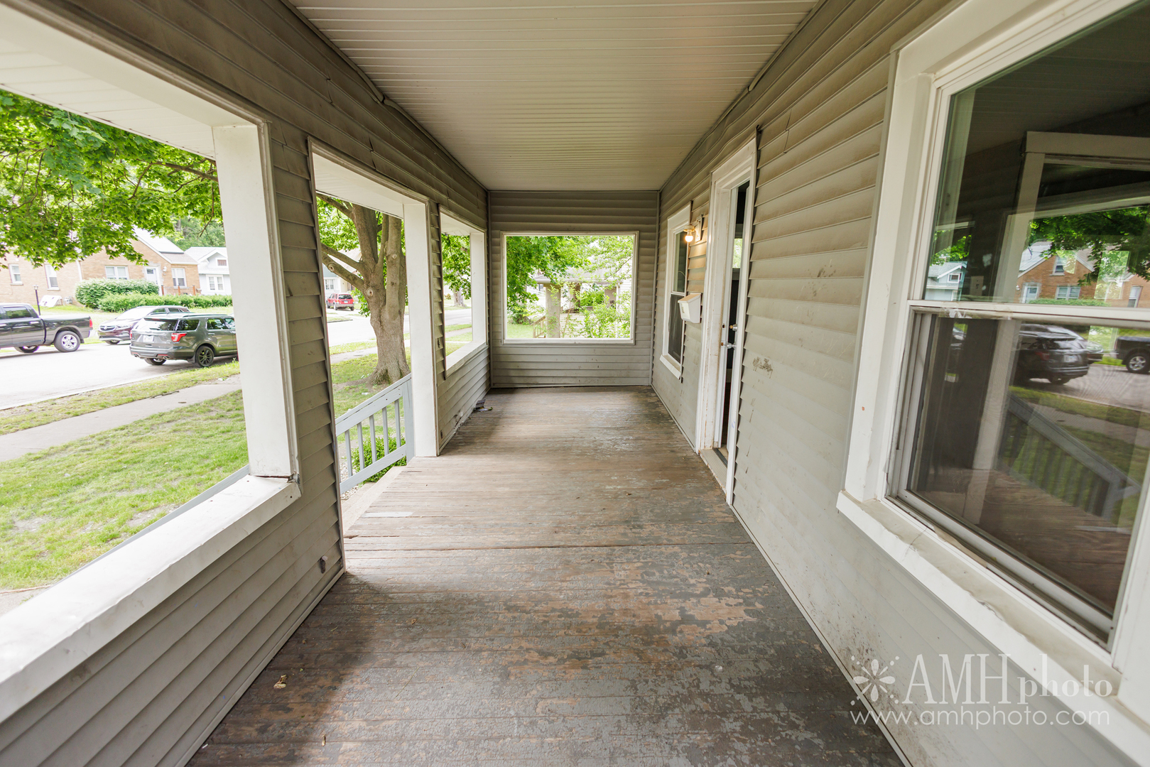 459 S Lincoln Avenue Property Photo 6