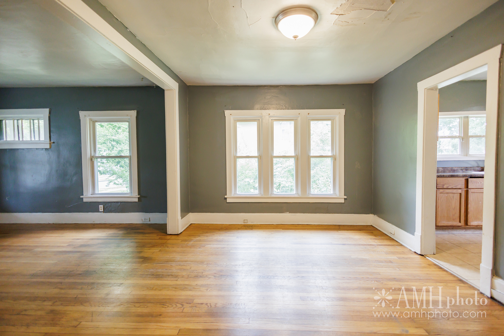 459 S Lincoln Avenue Property Photo 10