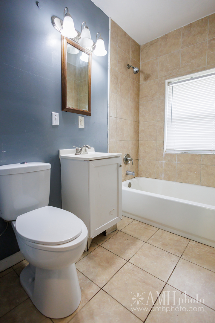 459 S Lincoln Avenue Property Photo 20
