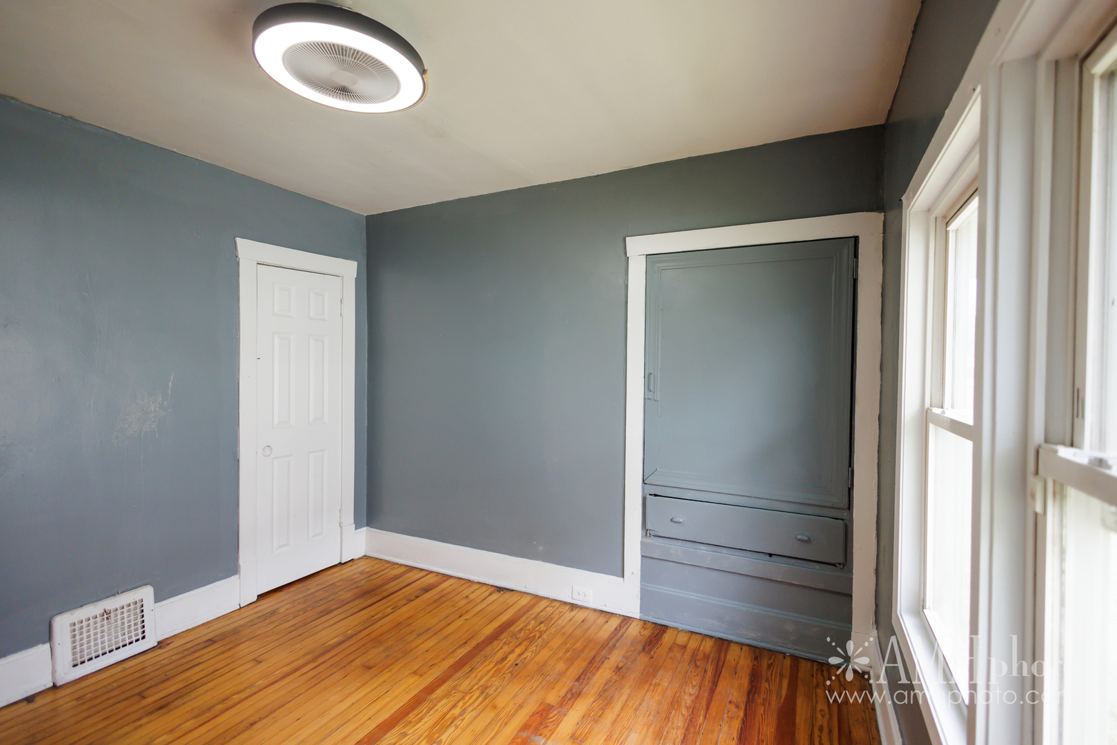 459 S Lincoln Avenue Property Photo 25