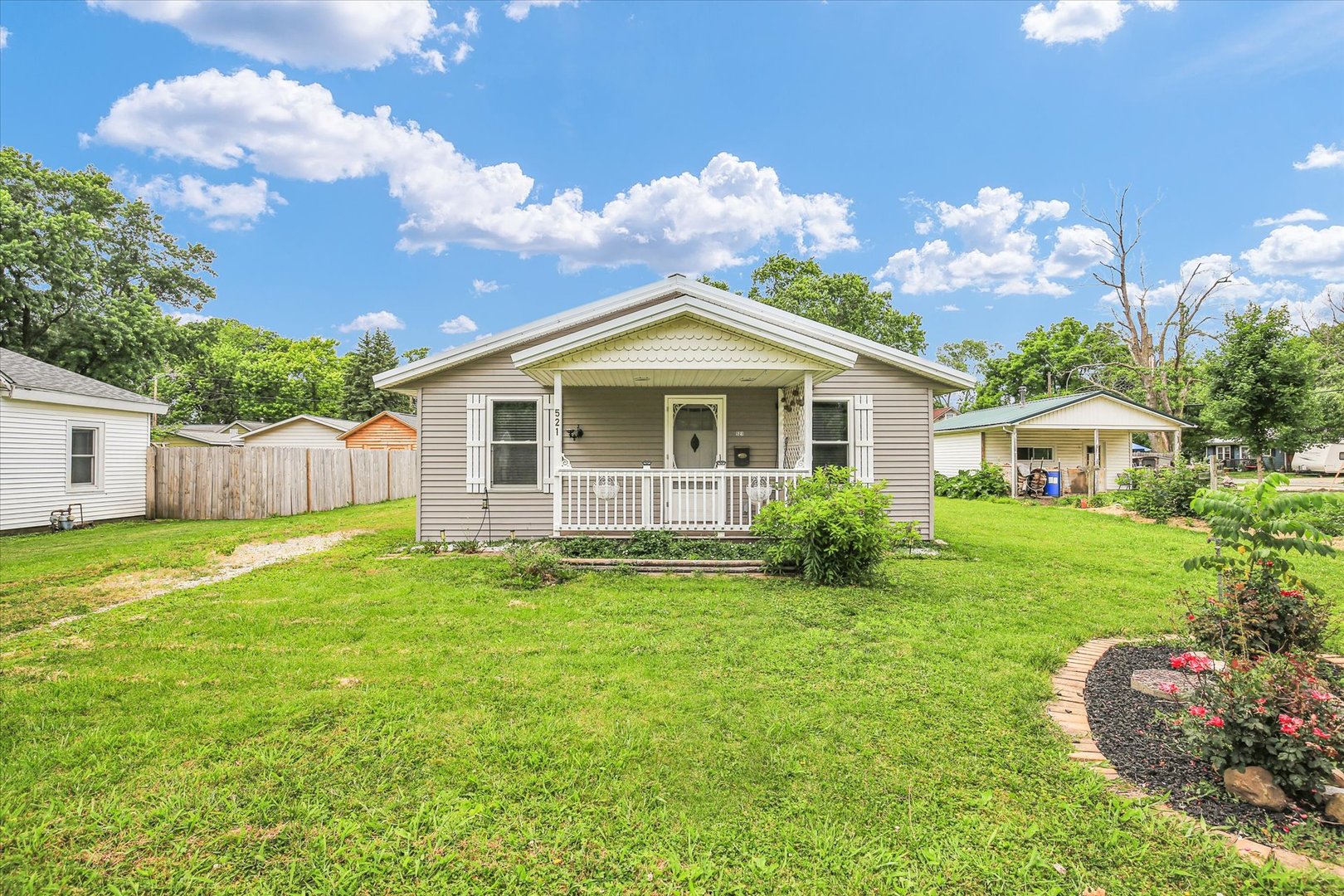521 N Mcclellan Street Property Photo 1