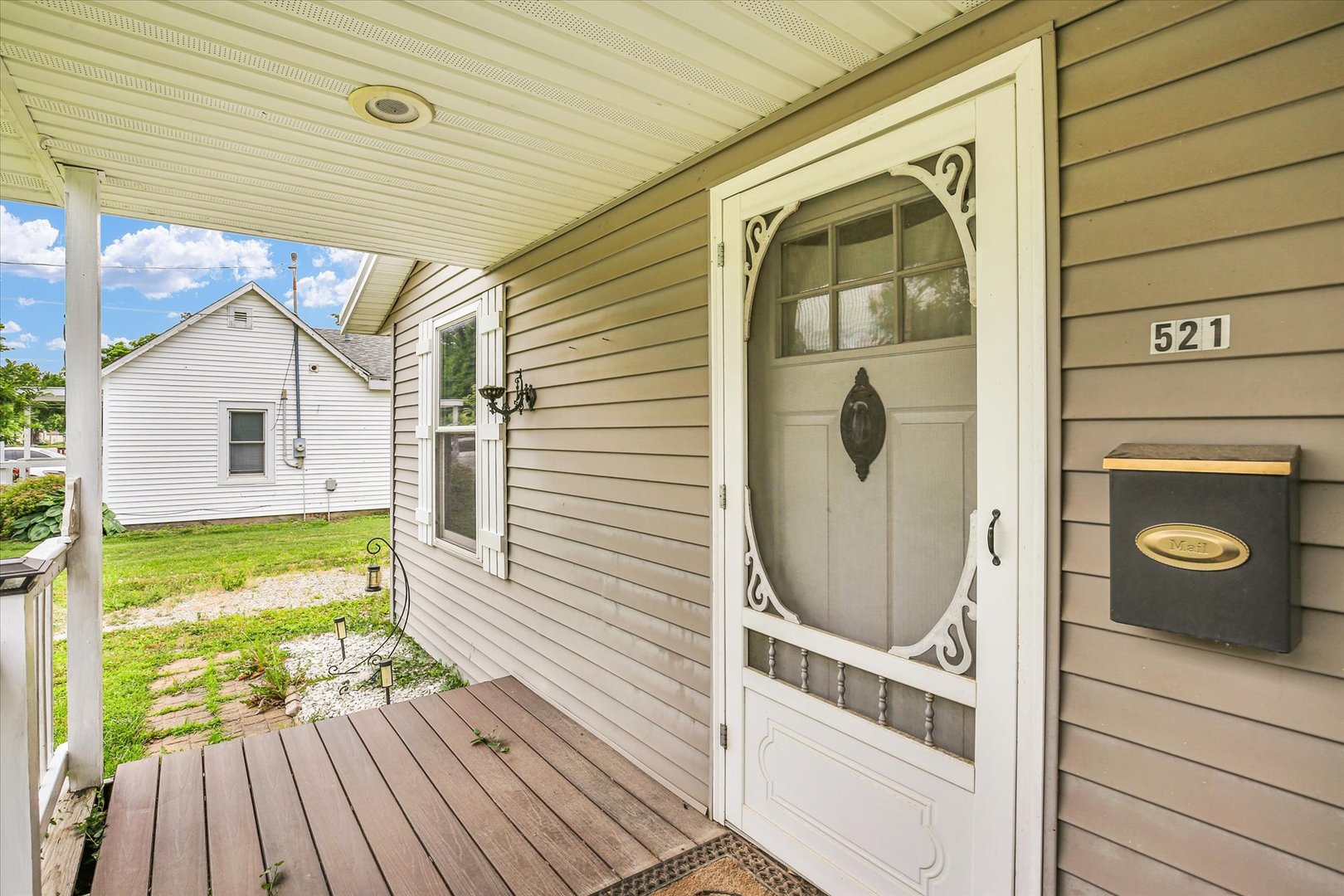 521 N Mcclellan Street Property Photo 6