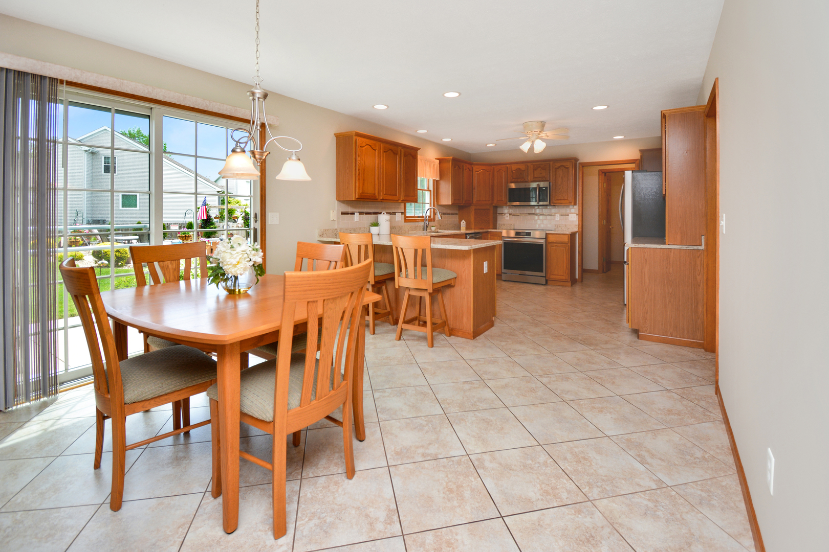 19 Bandecon Way Property Photo 7