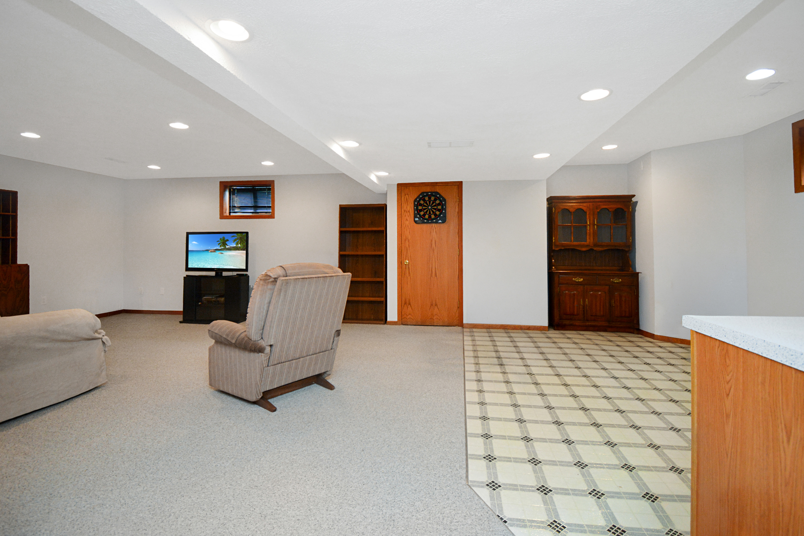 19 Bandecon Way Property Photo 44