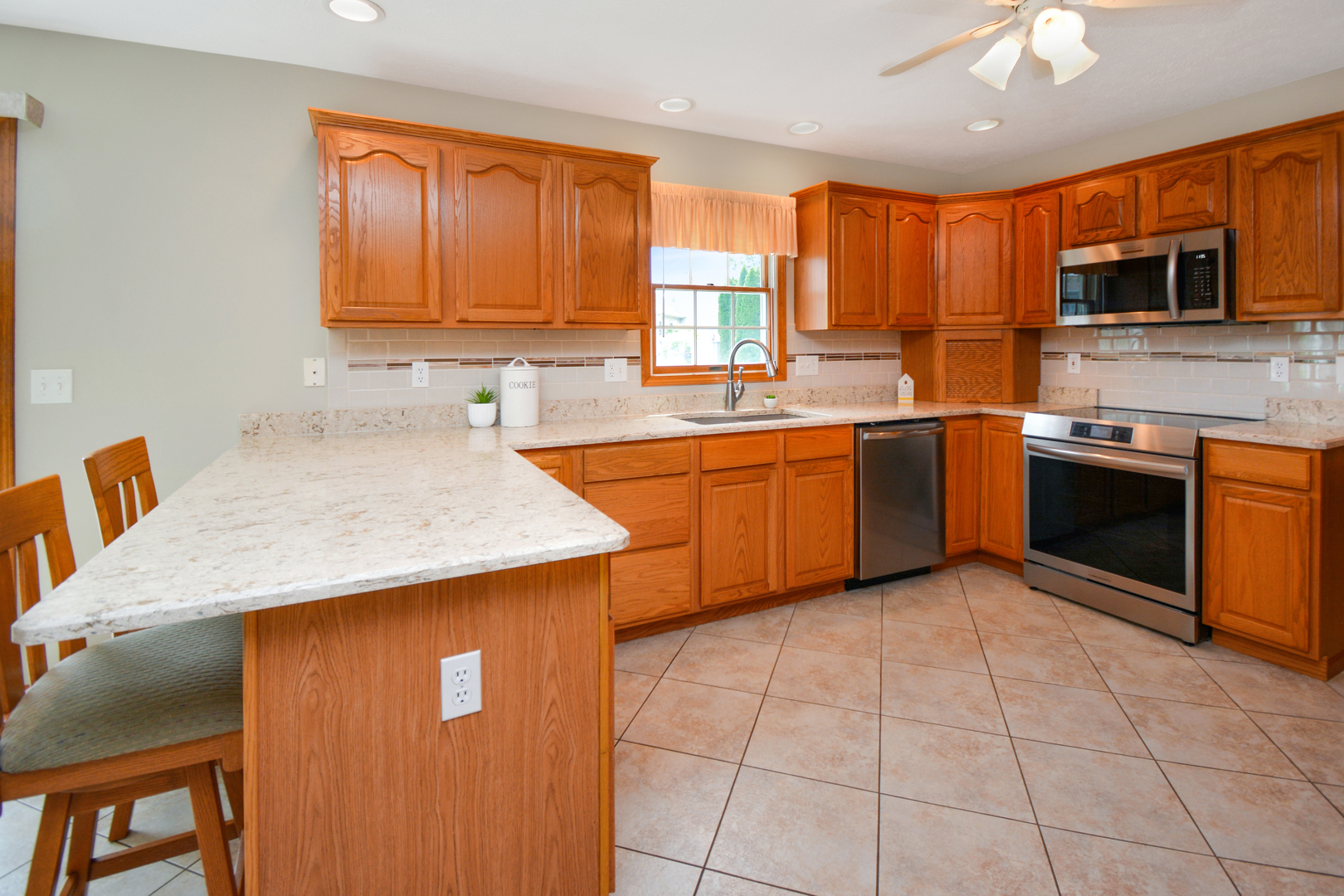 19 Bandecon Way Property Photo 63