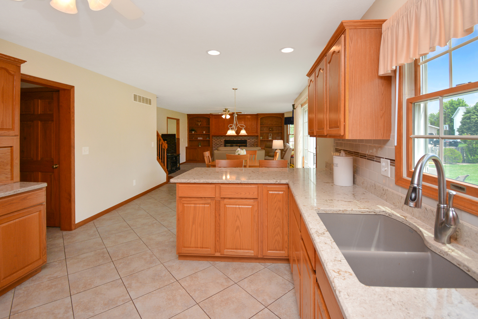 19 Bandecon Way Property Photo 65