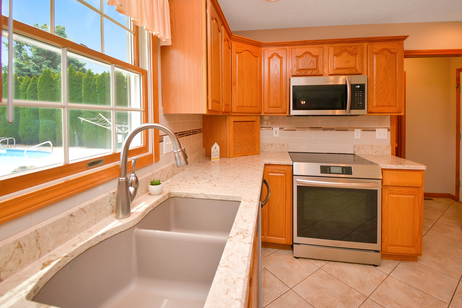 19 Bandecon Way Property Photo 70