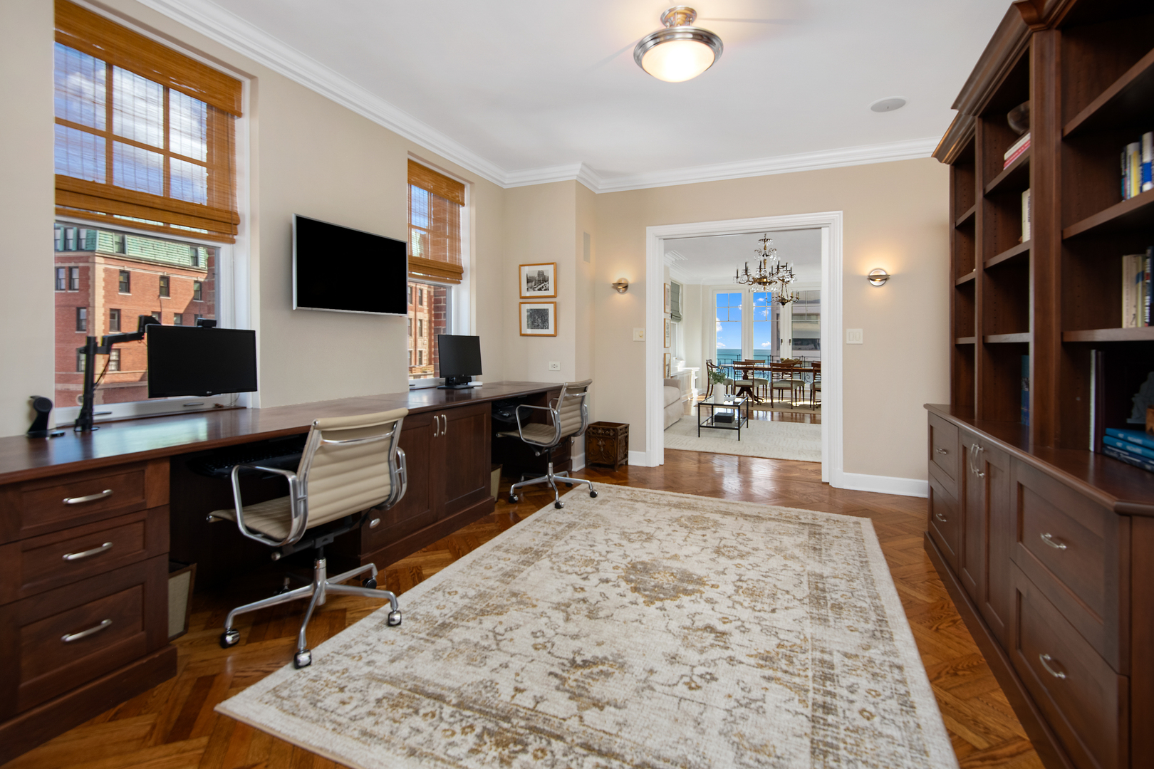 421 W Melrose Street 18bc Property Photo 15