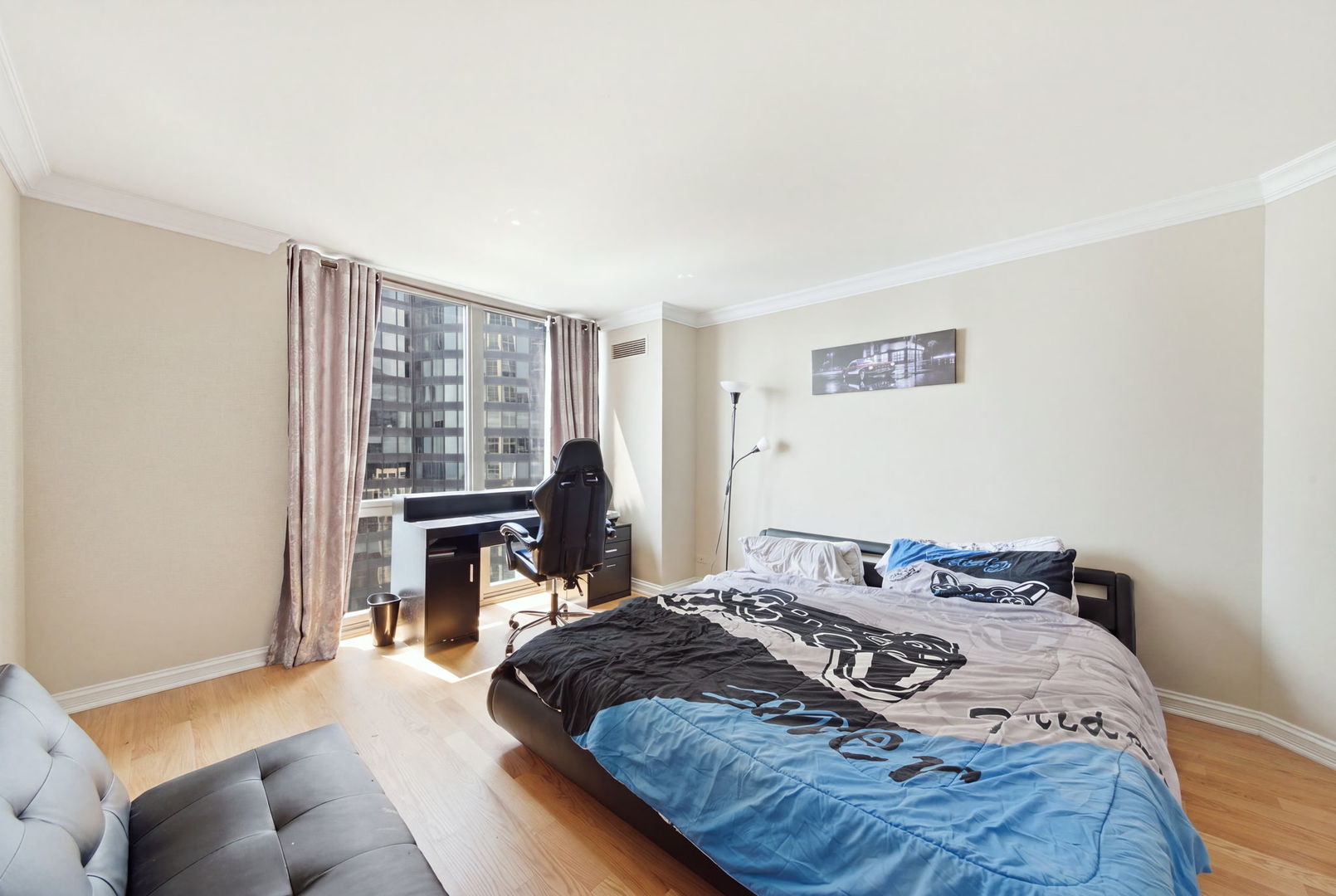 195 N Harbor Drive 3805 Property Photo 11
