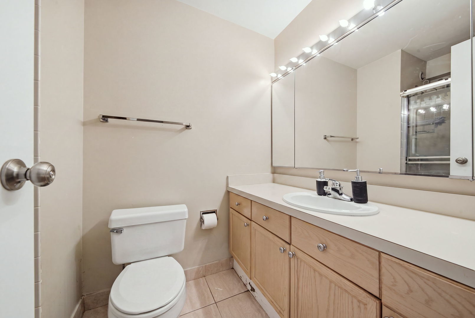 195 N Harbor Drive 3805 Property Photo 12