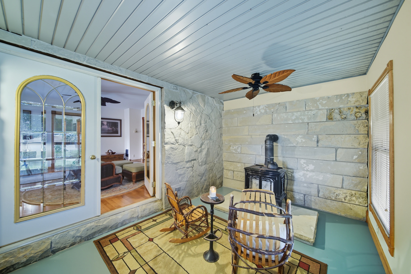 22524 Luther Road Property Photo 7