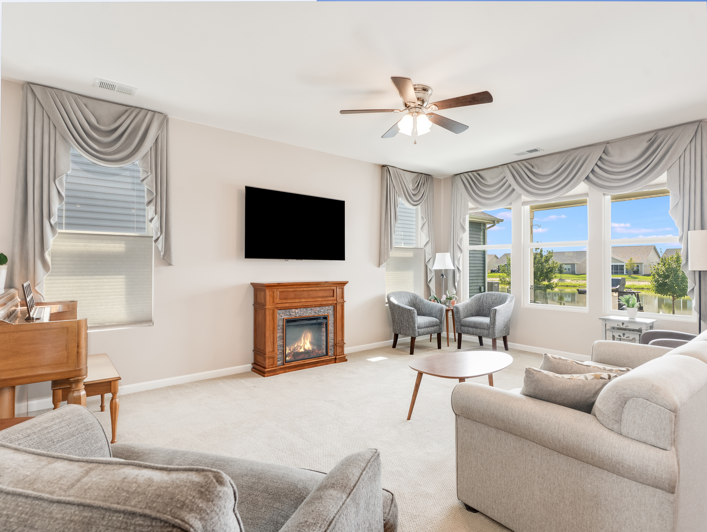 3178 Sweetgrass Circle Property Photo 4