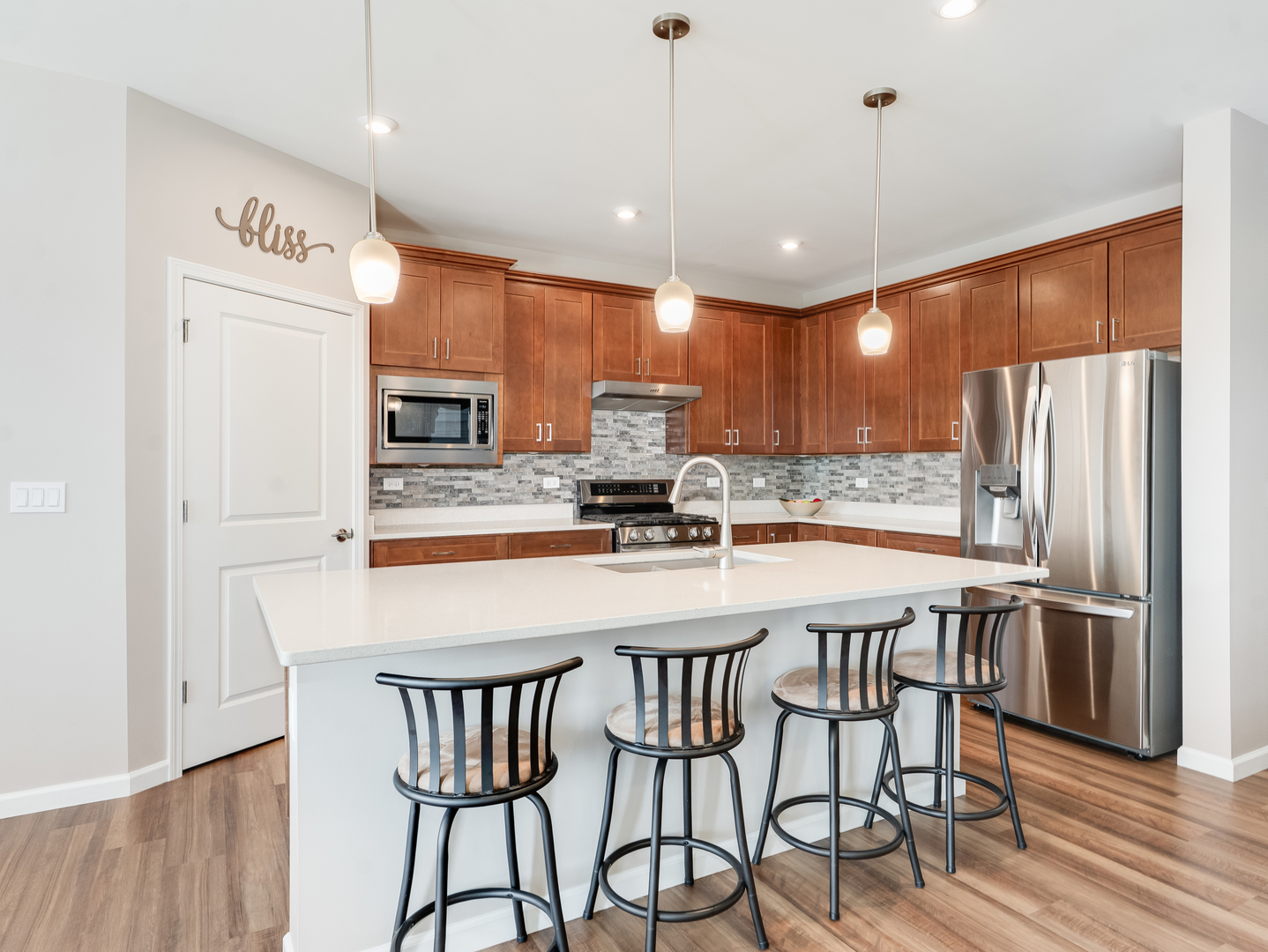 3178 Sweetgrass Circle Property Photo 8