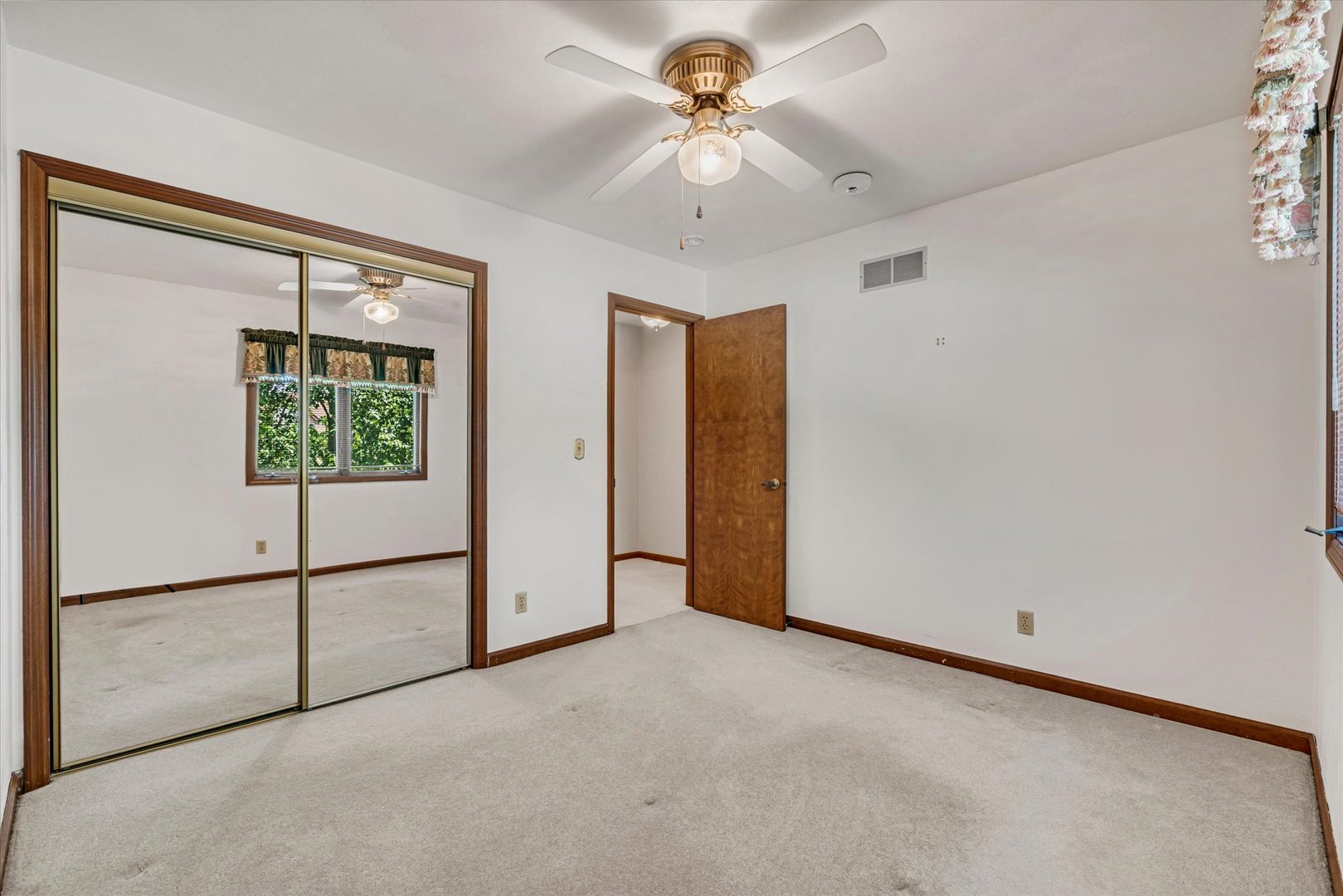 3300 35th Avenue Property Photo 49