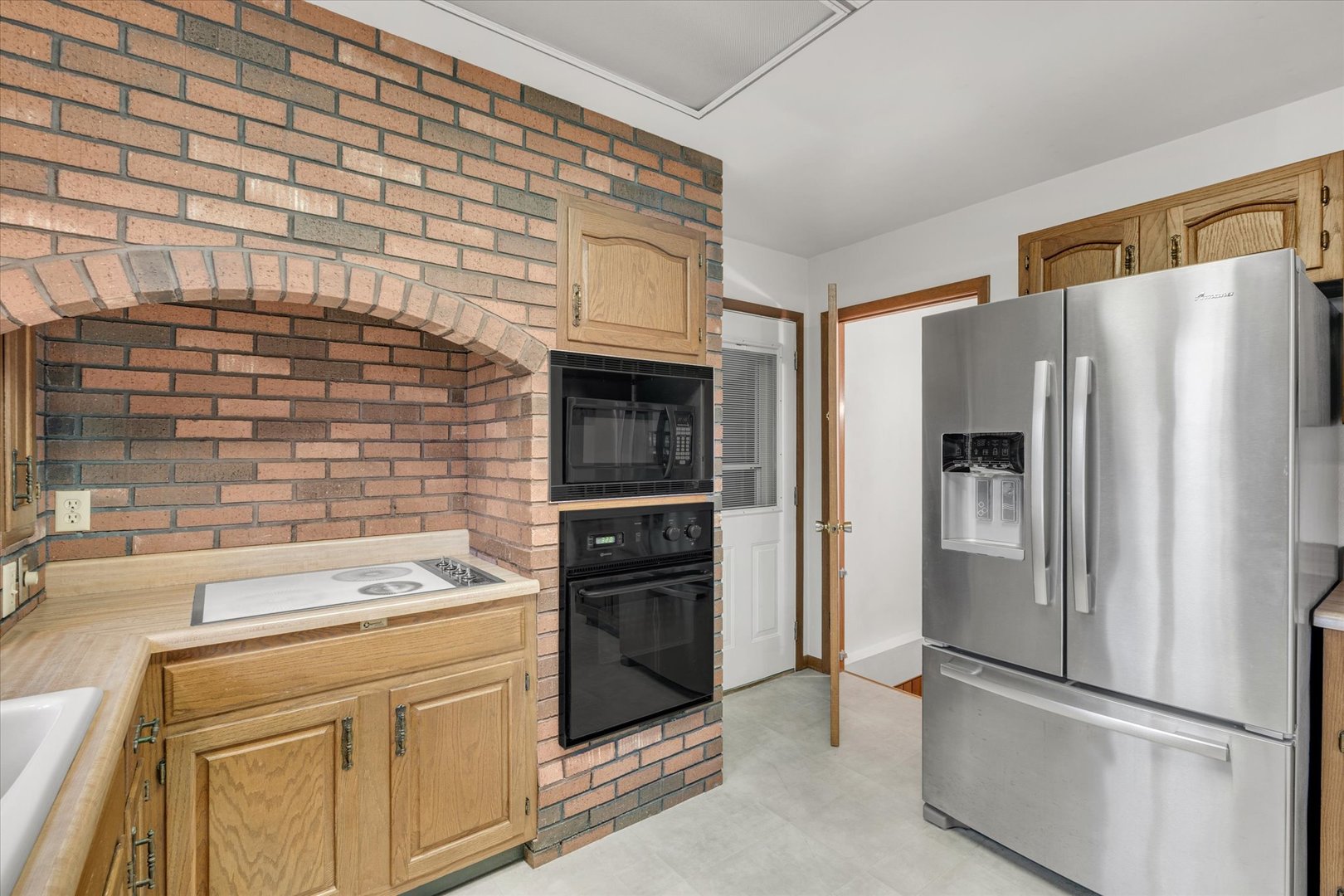 11822 3rd Street Property Photo 22