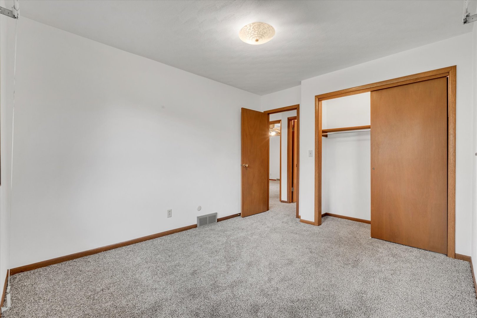 11822 3rd Street Property Photo 24