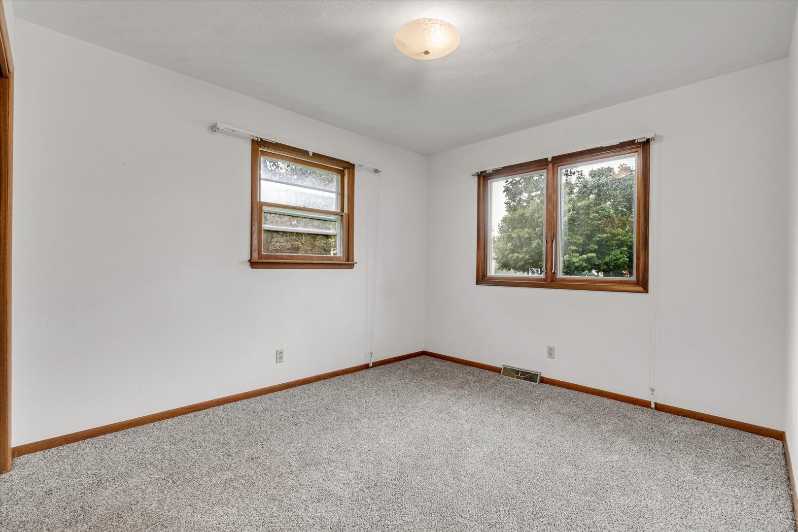 11822 3rd Street Property Photo 25