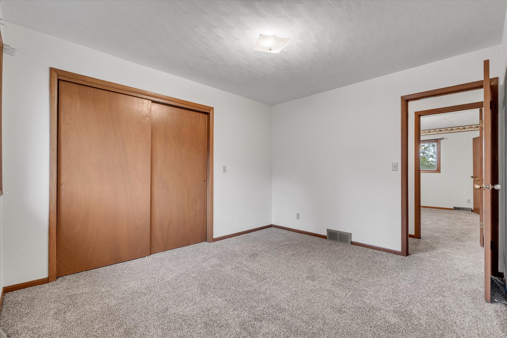 11822 3rd Street Property Photo 26