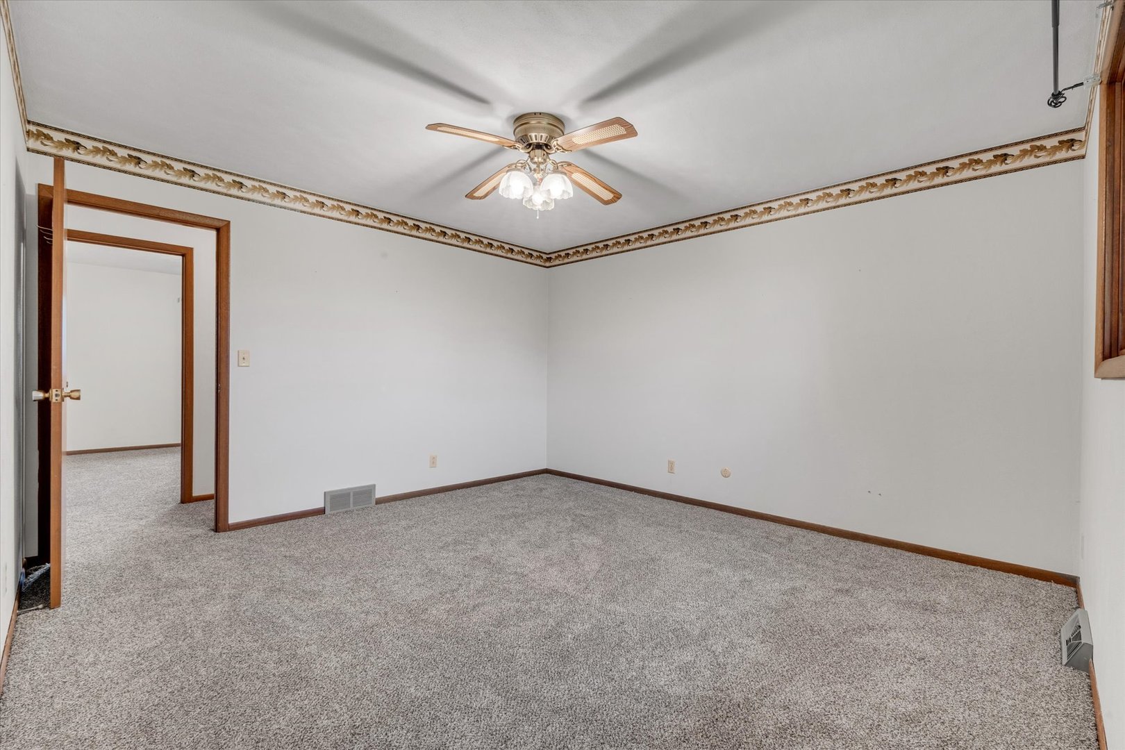 11822 3rd Street Property Photo 31