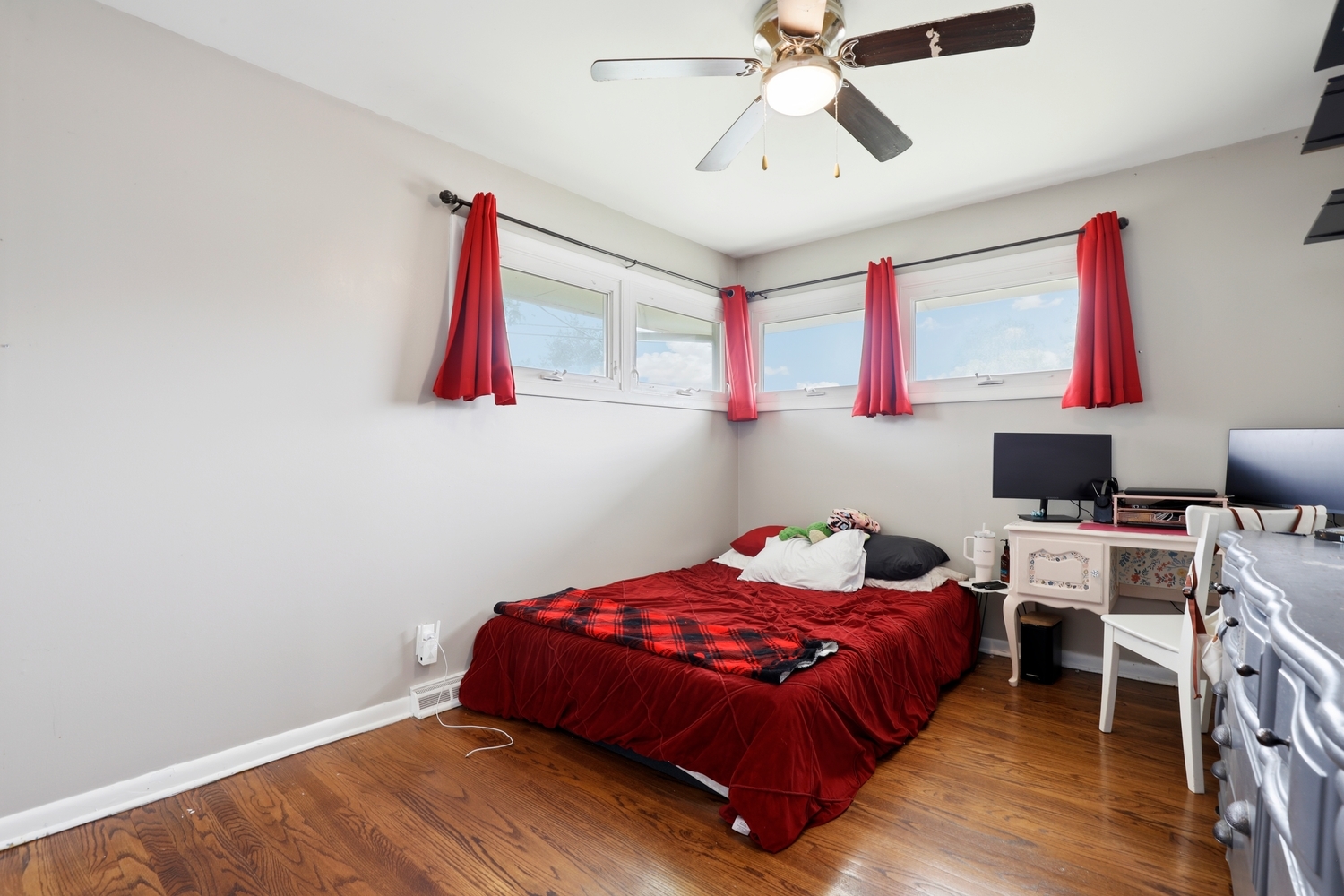 1104 New Haven Avenue Property Photo 9