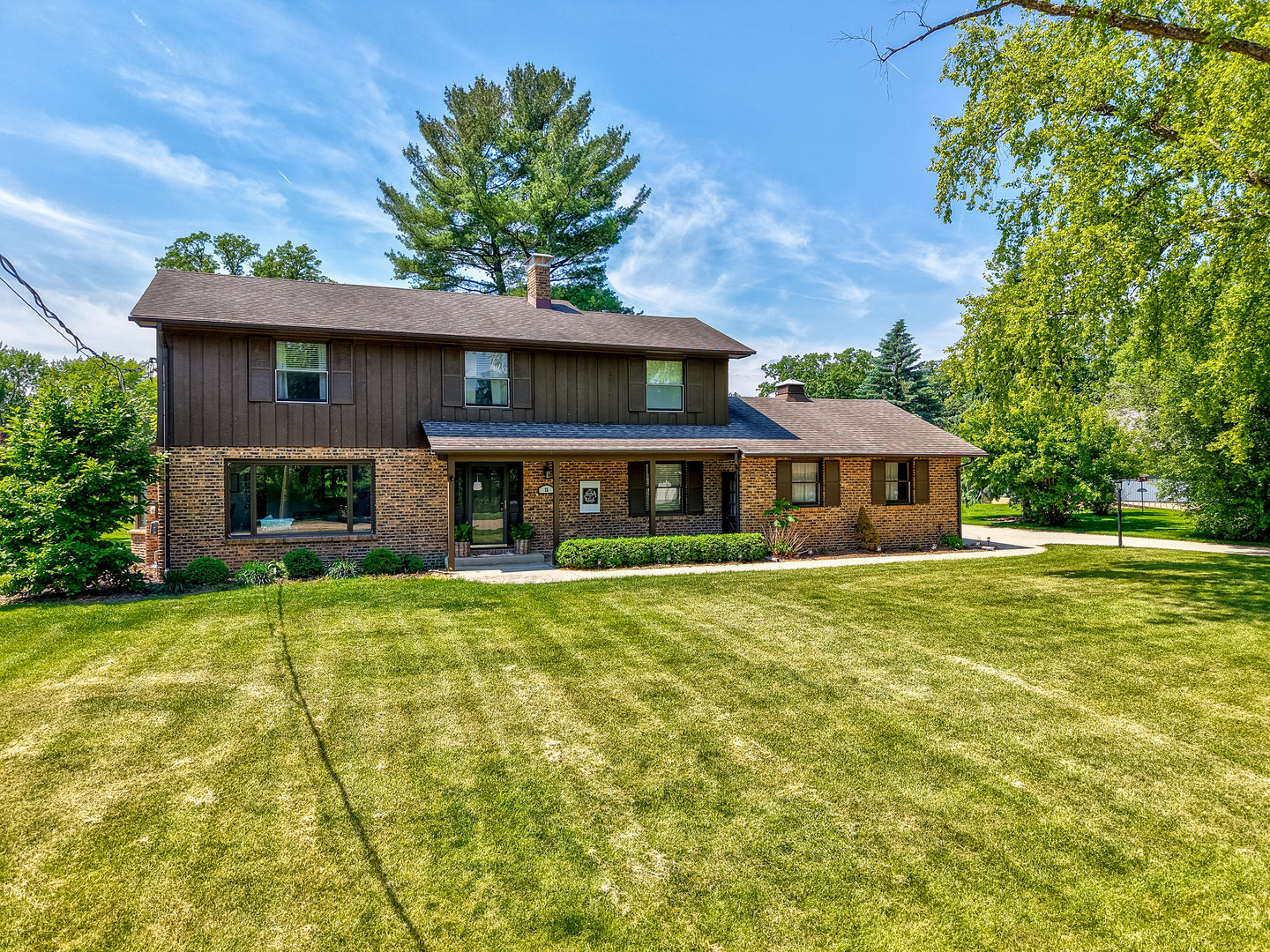 15 Oaklane Drive Property Photo 1
