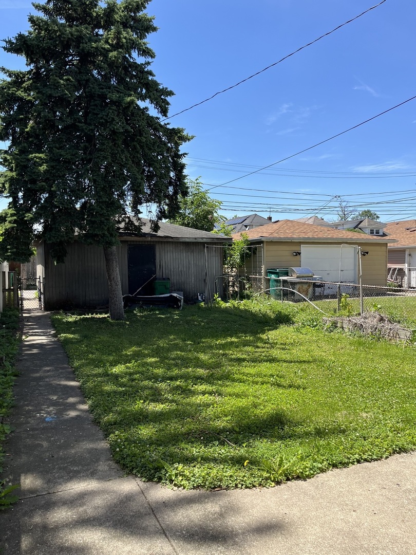 1528 Euclid Avenue Property Photo 4