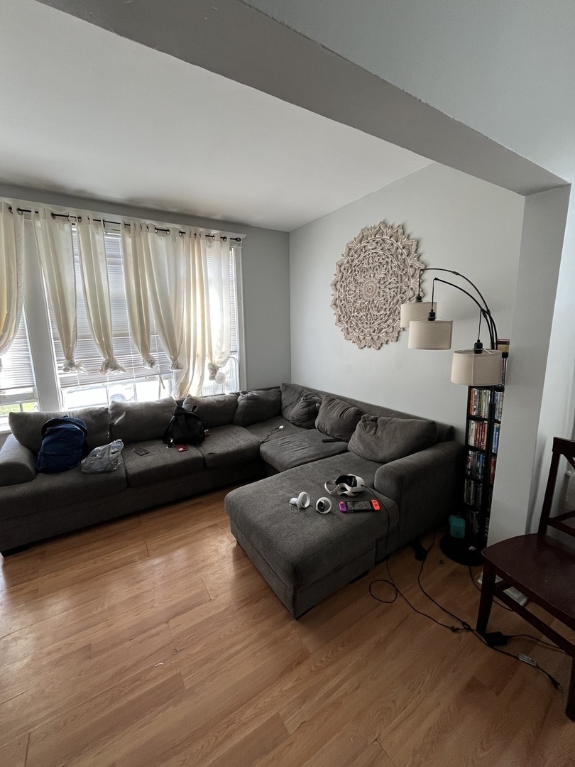 1528 Euclid Avenue Property Photo 5