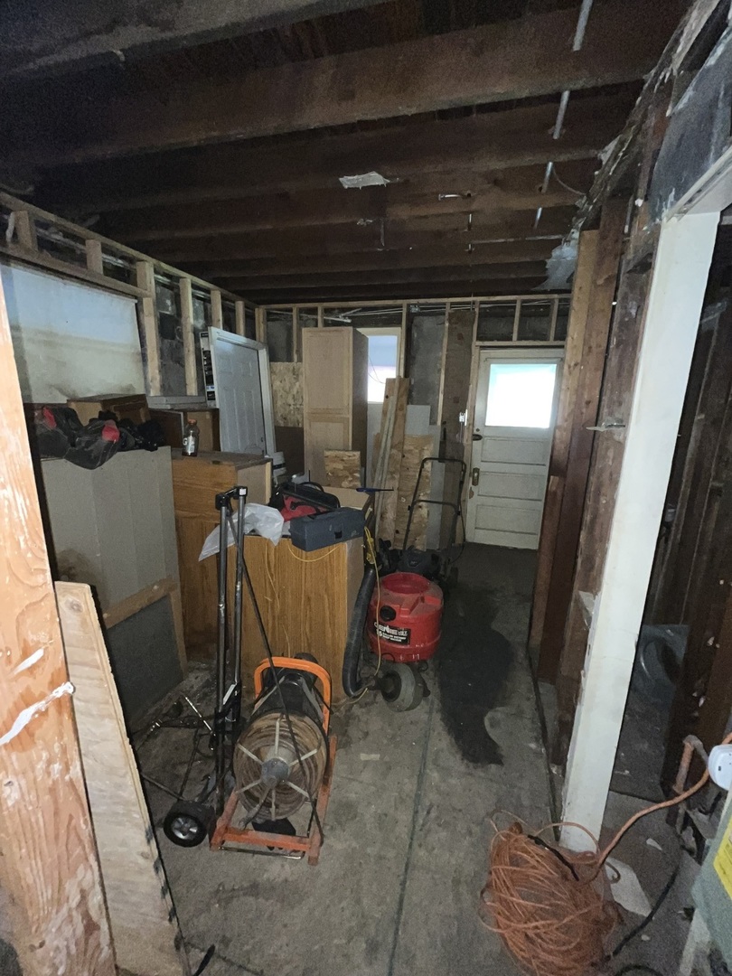 1528 Euclid Avenue Property Photo 20