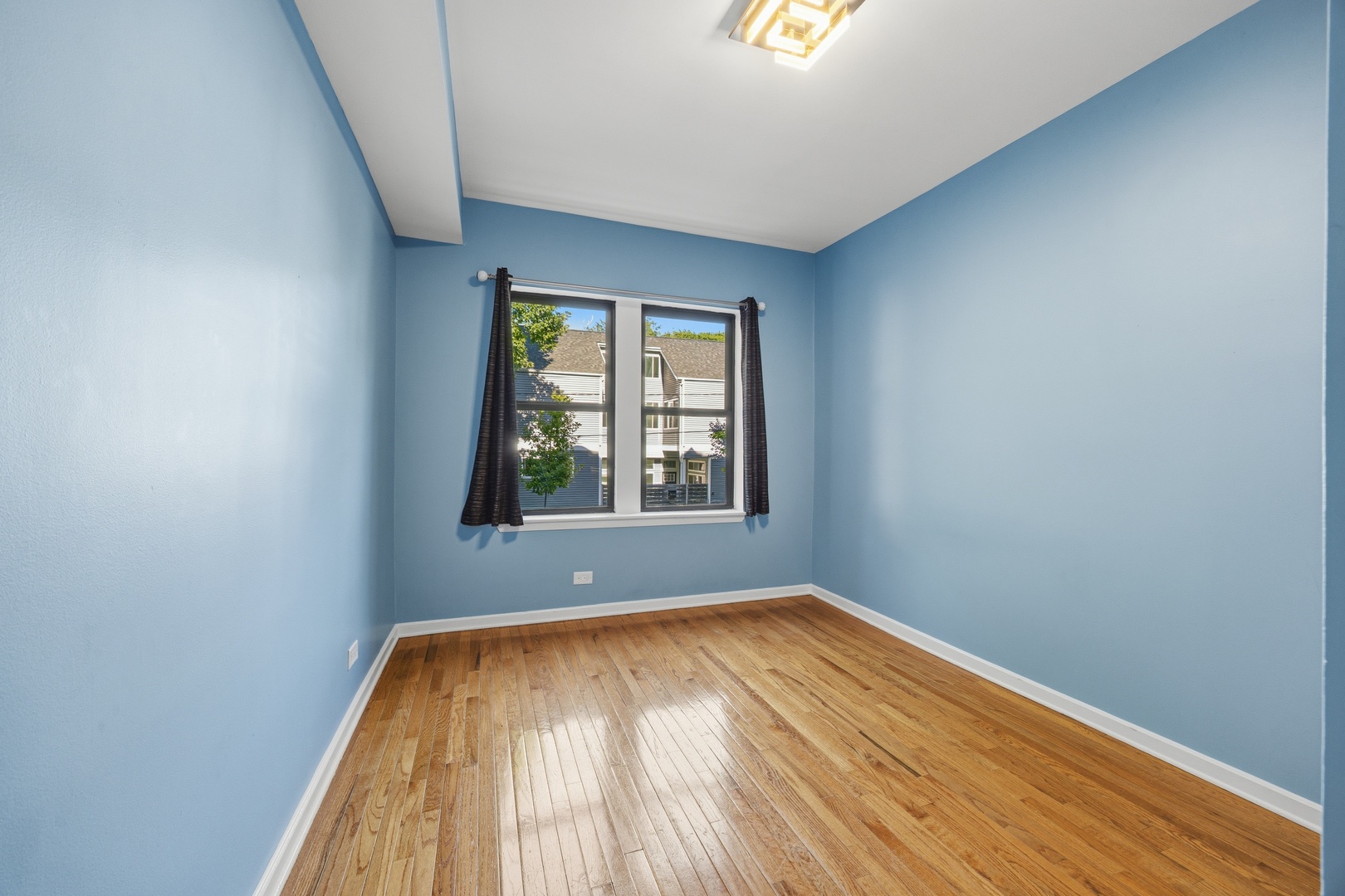 1904 N Drake Avenue 1a Property Photo 7