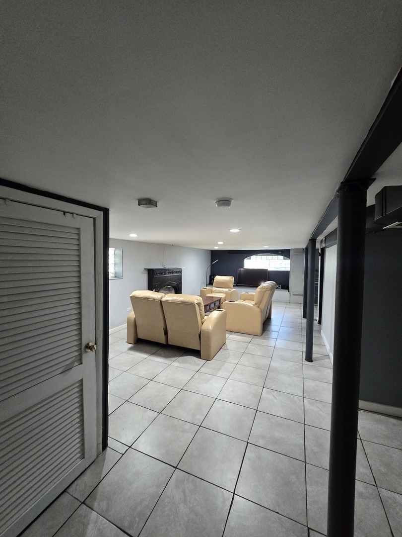 927 24th Avenue Property Photo 33