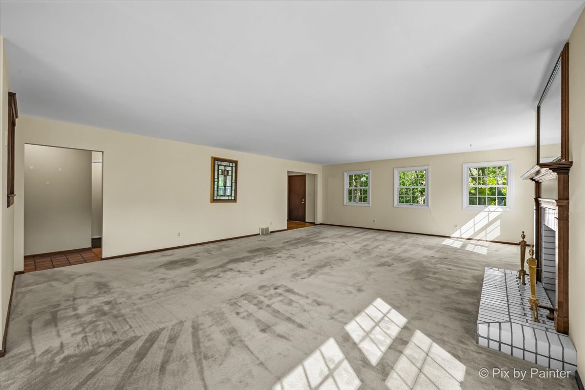 9908 Hillandale Road Property Photo 10