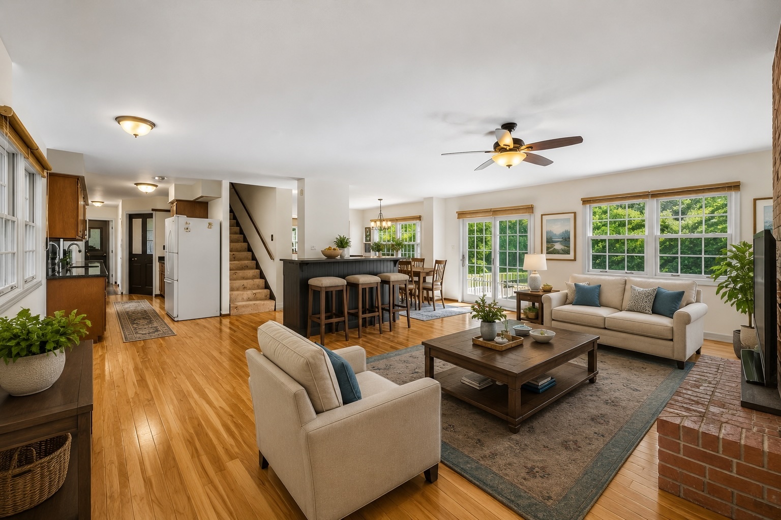 9908 Hillandale Road Property Photo 12