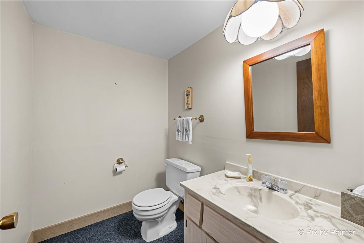 9908 Hillandale Road Property Photo 27
