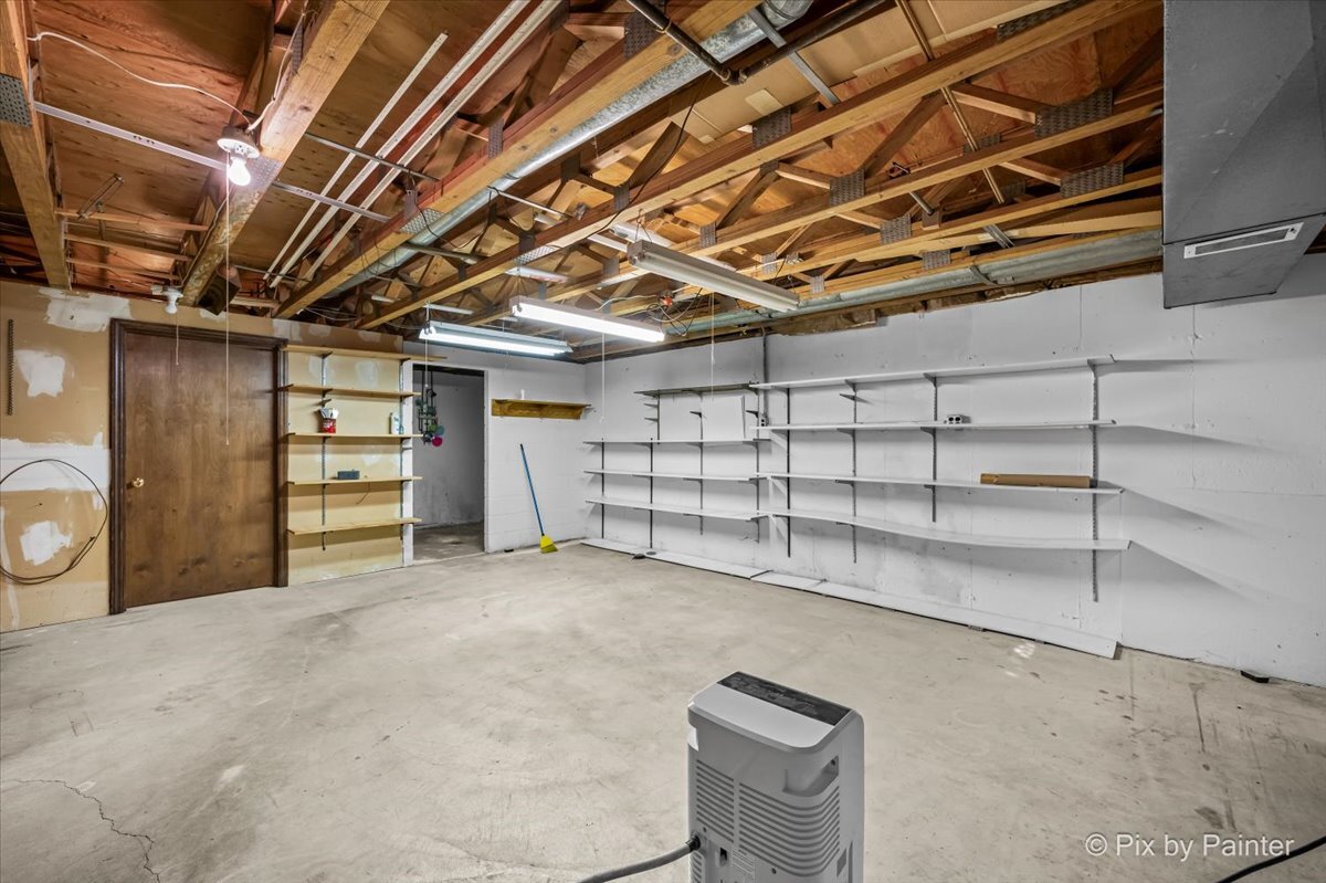 9908 Hillandale Road Property Photo 33