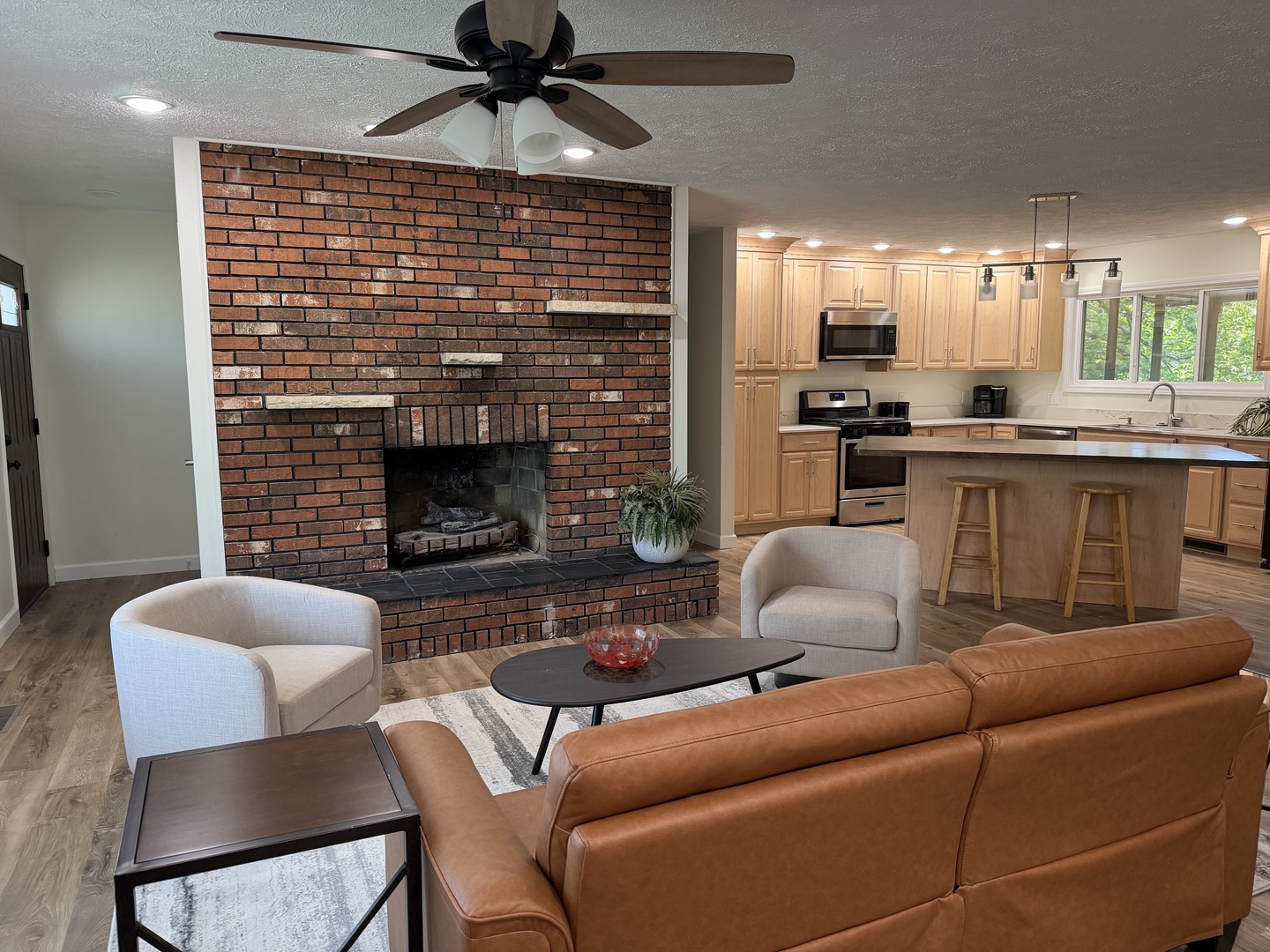 1612 Shomaker Drive Property Photo 10